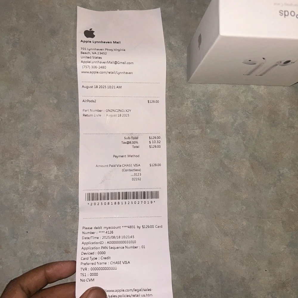 Apple AirPods with Charging Case in White